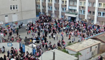 İzmir’deki okullarda 70 sınıf karantinaya alındı