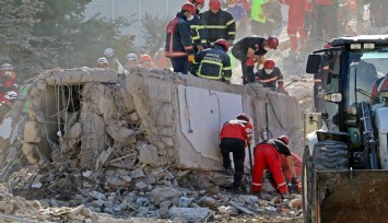 Depremde 11 kişiye mezar olan apartmanın davasında 25 sayfalık gerekçeli karar