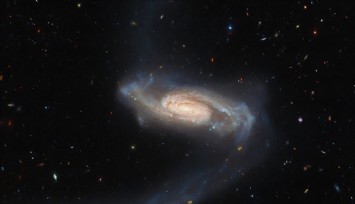 Hubble Uzay Teleskobu yeni bir galaksi keşfetti