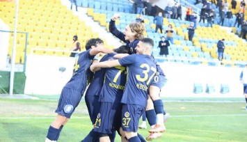 Menemenspor kendi sahasında Adanaspor’a geçit vermedi