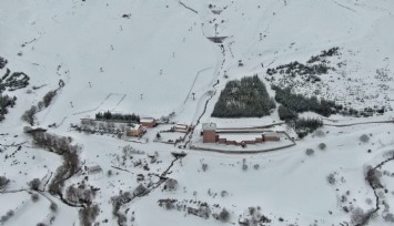 İzmirlinin kar hasreti gelecek sezon Bozdağ Kayak Merkezi ile sona erecek