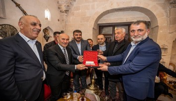 Başkan Soyer Mardin’den seslendi: Zor günleri dayanışmayla aşacağız