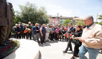 Bayraklı 'Üç Fidan'ı andı