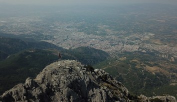 Manisa ve İzmir Körfezi 1517 metreden kuşbakışı izlenecek