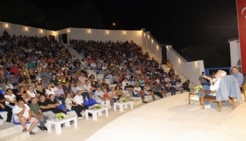 ‘Müjdat Gezen Bir Sevgi Belgeseli’ne Güzelbahçe’de büyük ilgi