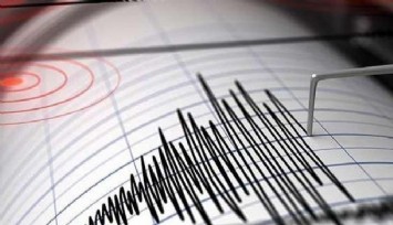 İzmir'de deprem fırtınası korkutuyor: Son 4 günde 142 deprem