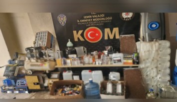 İzmir’de kaçakçılık operasyonunda 13 kişiye gözaltı