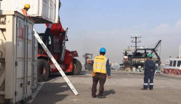 Gazze’ye sağlık malzemeleri taşıyacak gemi İzmir'den yola çıkıyor