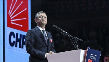 CHP'li Özel'den adaylık mesajı: Parti oyunu aşanla yola devam!