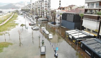 İzmir'deki hasarın boyutu gün aydınlanınca ortaya çıktı