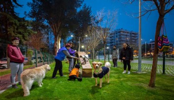 Karşıyaka'da park sayısı 393'e ulaştı