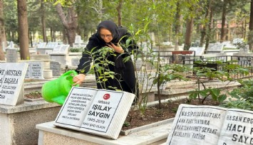 AK Partili Çankırı Merhum Işılay Saygın’ı kabri başında andı