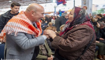 Başkan Soyer’e Seferihisar'da sevgi seli