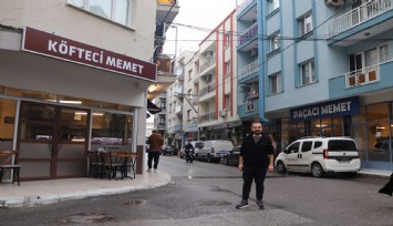 İzmir’de bu dükkanları görenler merak ediyor: Aynı sokakta, Paçacı Memet, Köfteci Memet, Kaburgacı Memet