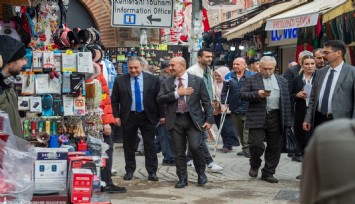 Soyer:”Bütün İzmir’i yılbaşını Kemeraltı’nda karşılamaya davet ediyoruz”