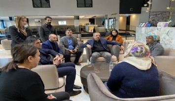 <strong>AK Parti İzmir İl Başkanı Sürekli: Gösteriş ve göstermelik rakamlar sarmalı</strong>