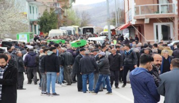 Afyonkarahisar’da kazada hayatını kaybeden iki arkadaş defnedildi