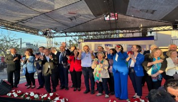 CHP İzmir'den miting gibi aday tanıtımı