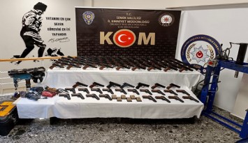 İzmir’deki yasa dışı silah ticareti operasyonunda 4 tutuklama