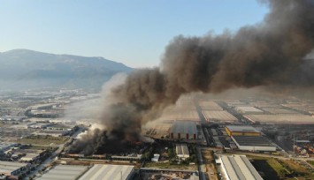 Manisa'daki fabrika yangını 16 saattir devam ediyor