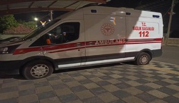 Yok böyle olay: Park halindeki ambulans’ın lastiklerini kestiler