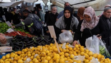 Yıllık enflasyon TÜİK’e göre yüzde 58, ENAG’a göre yüzde 128; ekonomistler ne dedi?