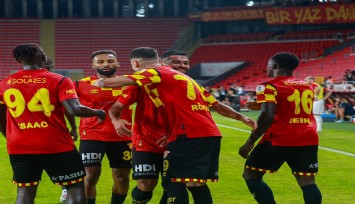 Göztepe'nin yeni transferlerinden gol yağmuru