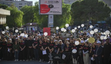 Bornova’da İstanbul Sözleşmesi için yürüyüş