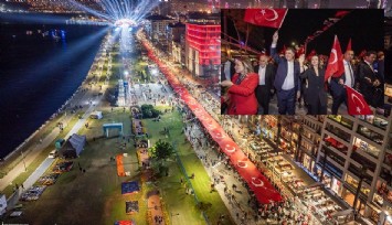 Cumhuriyet ışığı İzmir'den parladı