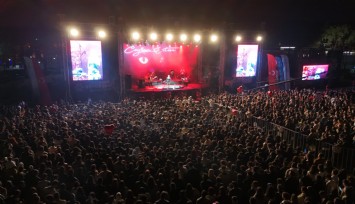 Aydınfest Gençlik Festivali'nde renkli görüntüler