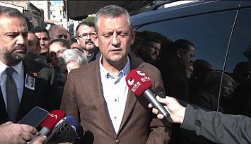 Özel’den CHP’deki Kurultay tartışmalarıyla ilgili İzmir’de önemli açıklama: Burada bitiriyorum