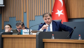 Başkan Tugay’dan MHP’li Altınkeser’e tek soruluk “Esenyurt” yorumu: Abdullah Öcalan’ın Meclis’te konuşmasını doğru buluyorsunuz öyle mi?