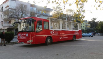 Efes Selçuk'ta Öğrenci Otobüsü ve Engelsiz Kafe hizmete giriyor