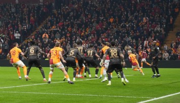 İstanbul’da 7 gollü derbinin galibi Galatasaray