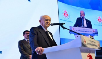 Bahçeli genel başkanlığa yeniden seçildi, Erdoğan'a çağrı yaptı: 'Türk milletini yalnız bırakamazsın'