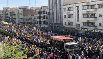 CHP İzmir’de coşkulu kutlama: Hep birlikte iktidara yürüyoruz