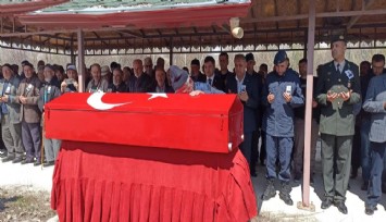 Kayınpederi ve kayınbiraderinin saldırısı sonucu ölen astsubay son yolculuğuna uğurlandı