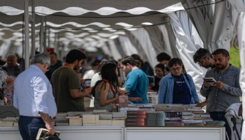 İzmir Kitap Fuarı'na yoğun ilgi