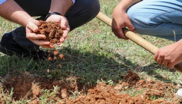 Buca’da dayanışma kartopu gibi büyüyor