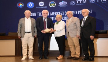 Şikago’daki TOBB Ticaret Merkezi, İzmirli firmaları bekliyor