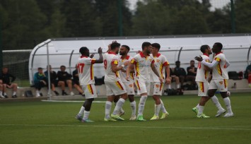 Göztepe, Luton Town'ı 3 golle devirdi