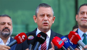 CHP Genel Başkanı Özel Cumhurbaşkanı Erdoğan’dan özür istedi: Tayyip Bey Kadir Mısırlıoğlu'nun ifadeleri için bir özür dilesin bakalım