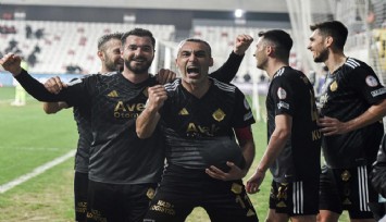 Altay'ın 43 yaşındaki golcüsü Uluç: “Transfer yasağımız olmasa futbolu bırakırım”