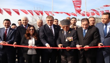 Kuzey Kıbrıs Türk Cumhuriyeti Parkı İzmir'de törenle açıldı