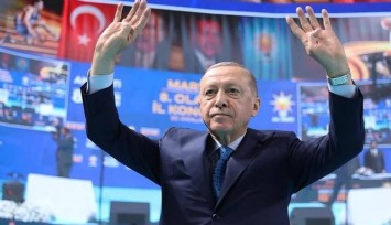 Cumhurbaşkanı Erdoğan, 1547 delegenin oyunu alarak yeniden AK Parti Genel Başkanı seçildi