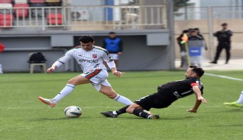 Karşıyaka, Bornova'yı farklı geçti: 1-4