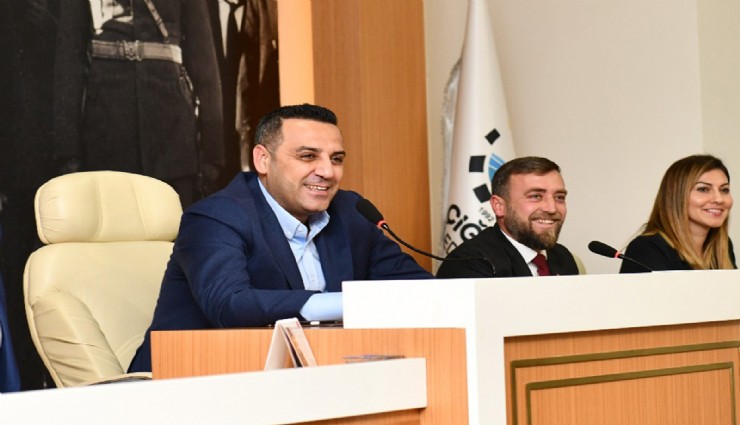 Yıldız: Çiğli’de emekli ve çalışana tek kuruş borç kalmadı