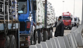 İsrail, Gazze'ye insani yardım girişini durdurdu